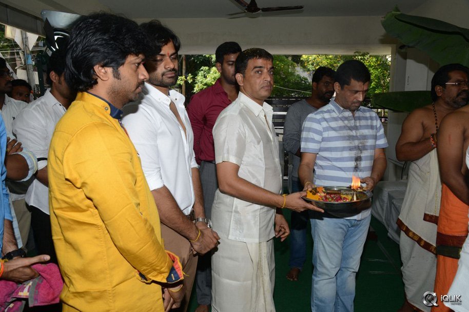 Supreme-Movie-Opening